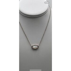 Kendra Scott Elisa Gold Plated Pendant Necklace Prong set Ivory Mother-of-Pearl‎